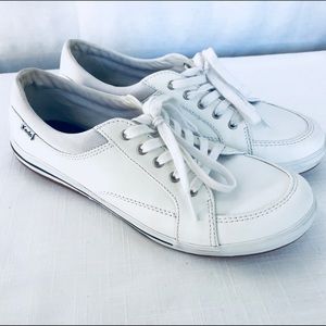 Keds White Leather Sneakers size 9 M Look Amazing